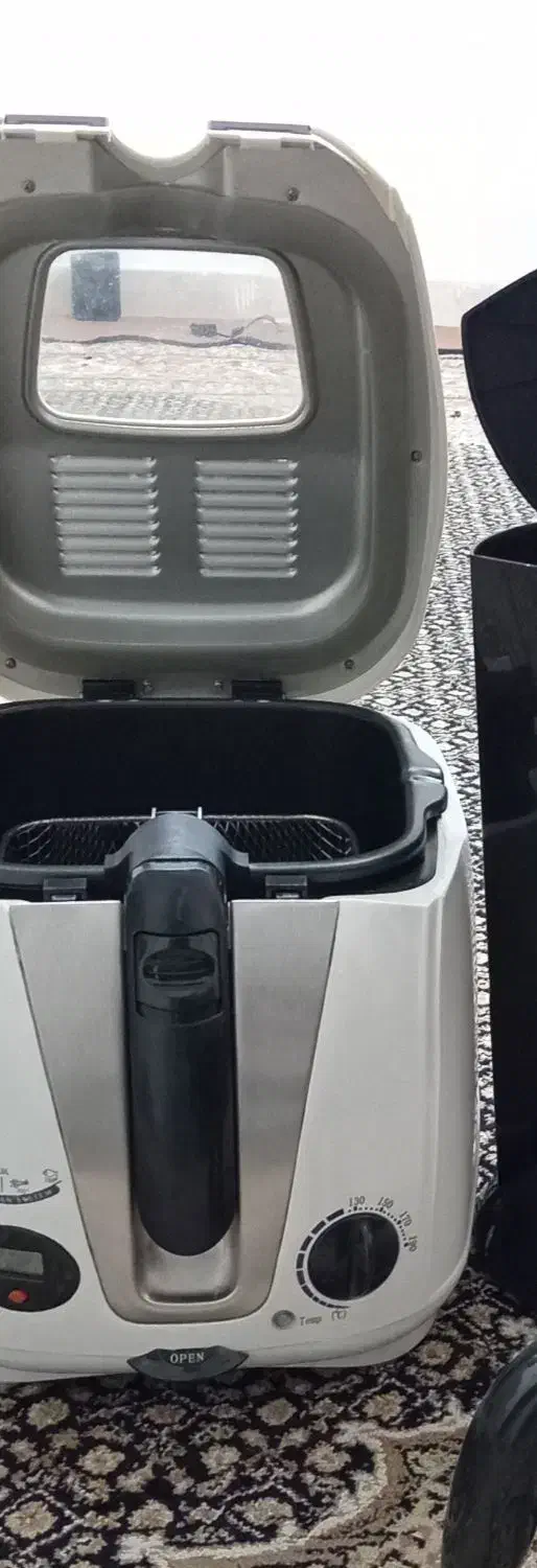 سرخ کن|ظروف پخت‌وپز|مهاجران, |دیوار