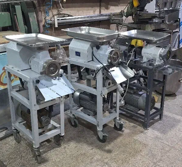 چرخ گوشت الکتروکار|کافیشاپ و رستوران|کاشمر, |دیوار