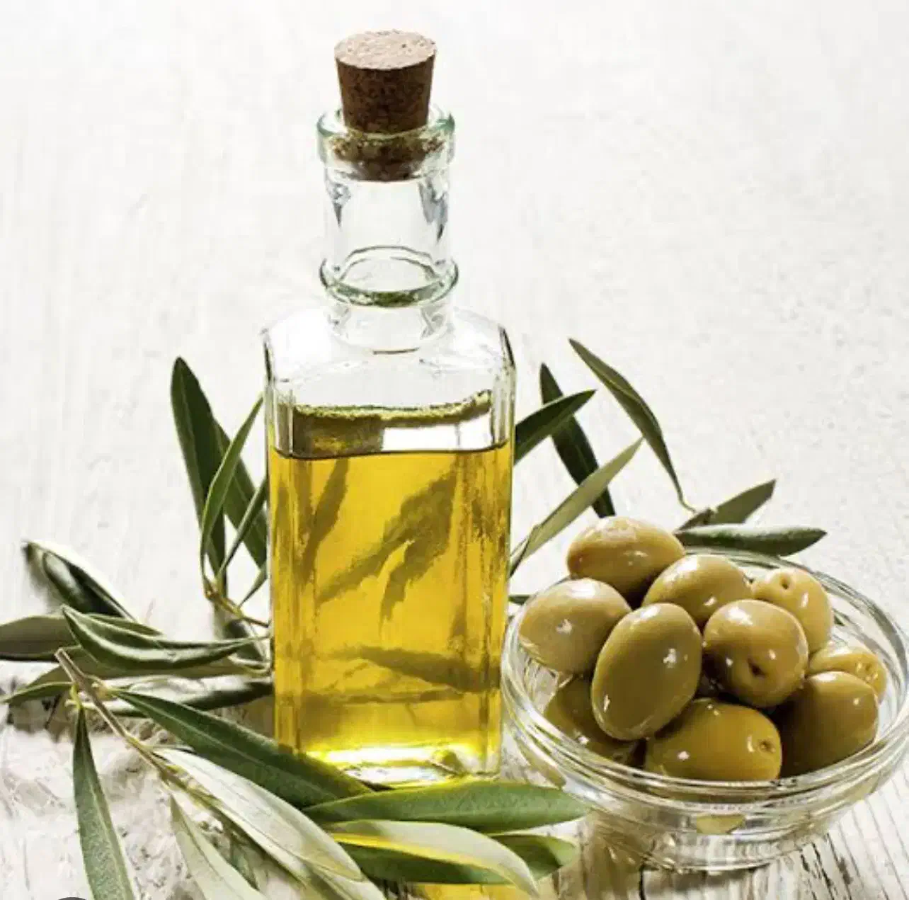 فروش زیتون و روغن زیتون|خوردنی و آشامیدنی|تهران, سردارجنگل|دیوار