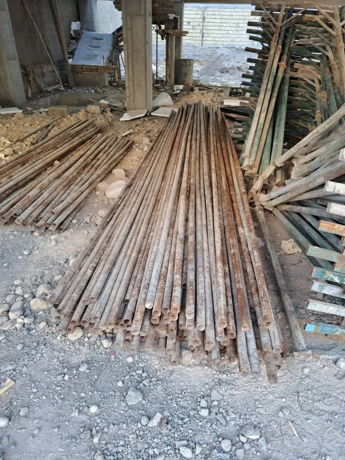 فروش لوله داربست سنگین|مصالح و تجهیزات ساختمان|سهند, |دیوار