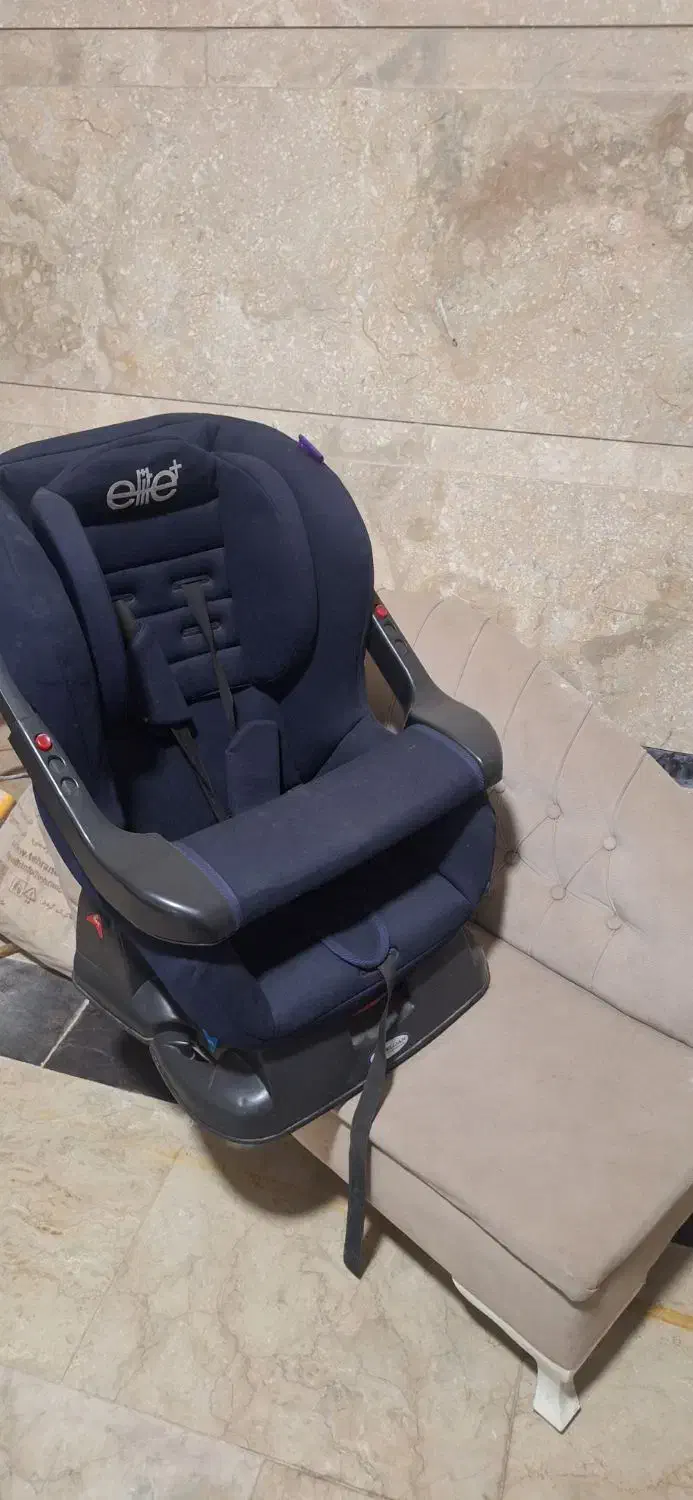 صندلی کودک ماشین|تخت و صندلی بچه|قرچک, میرزائی جنوبی|دیوار