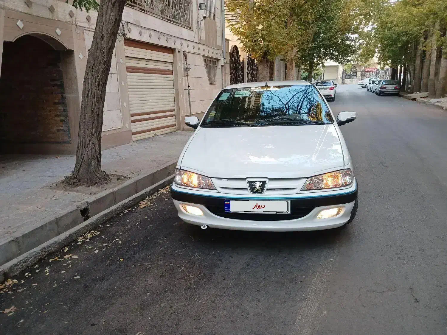 پژوپارس مدل۱۴۰۱ موتورجدید|خودرو سواری و وانت|بروجرد, |دیوار