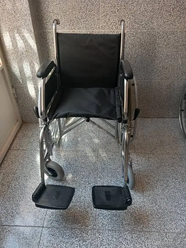 ویلچر دستی نو|آرایشی، بهداشتی، درمانی|یزد, |دیوار