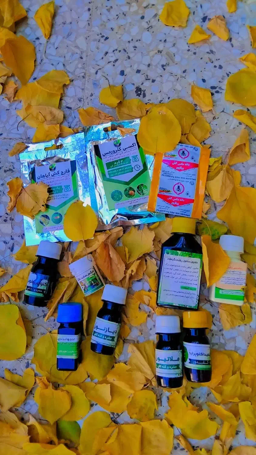 فروش سم و کود مخصوص گلهای آپارتمانی|گل و گیاه طبیعی|اصفهان, باغ زرشک|دیوار