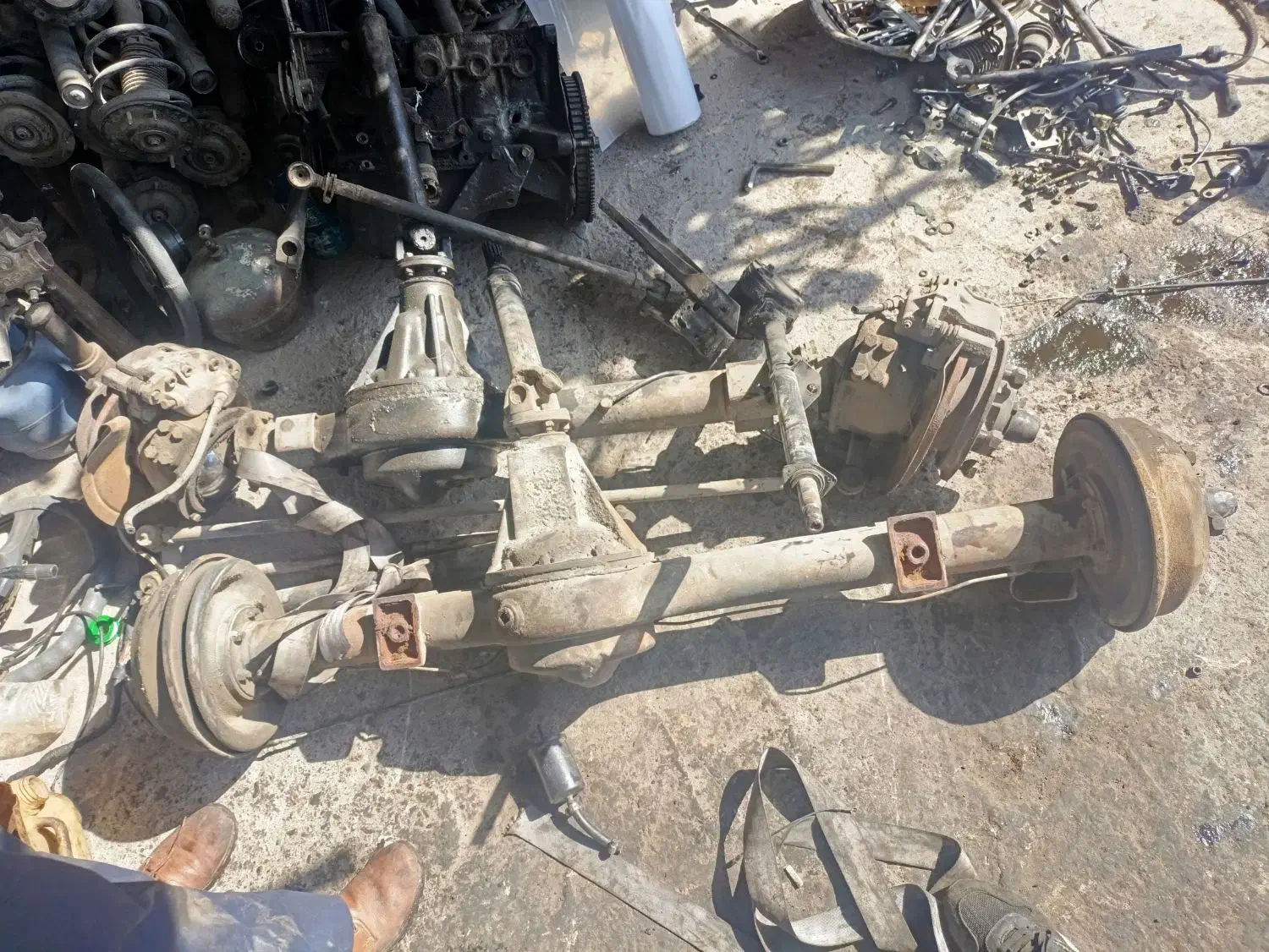 لوازم لندروور|قطعات یدکی و لوازم جانبی|قم, قلعه کامکار|دیوار