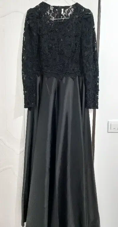 پیراهن مجلسی|لباس|محمدشهر, محمدشهر|دیوار