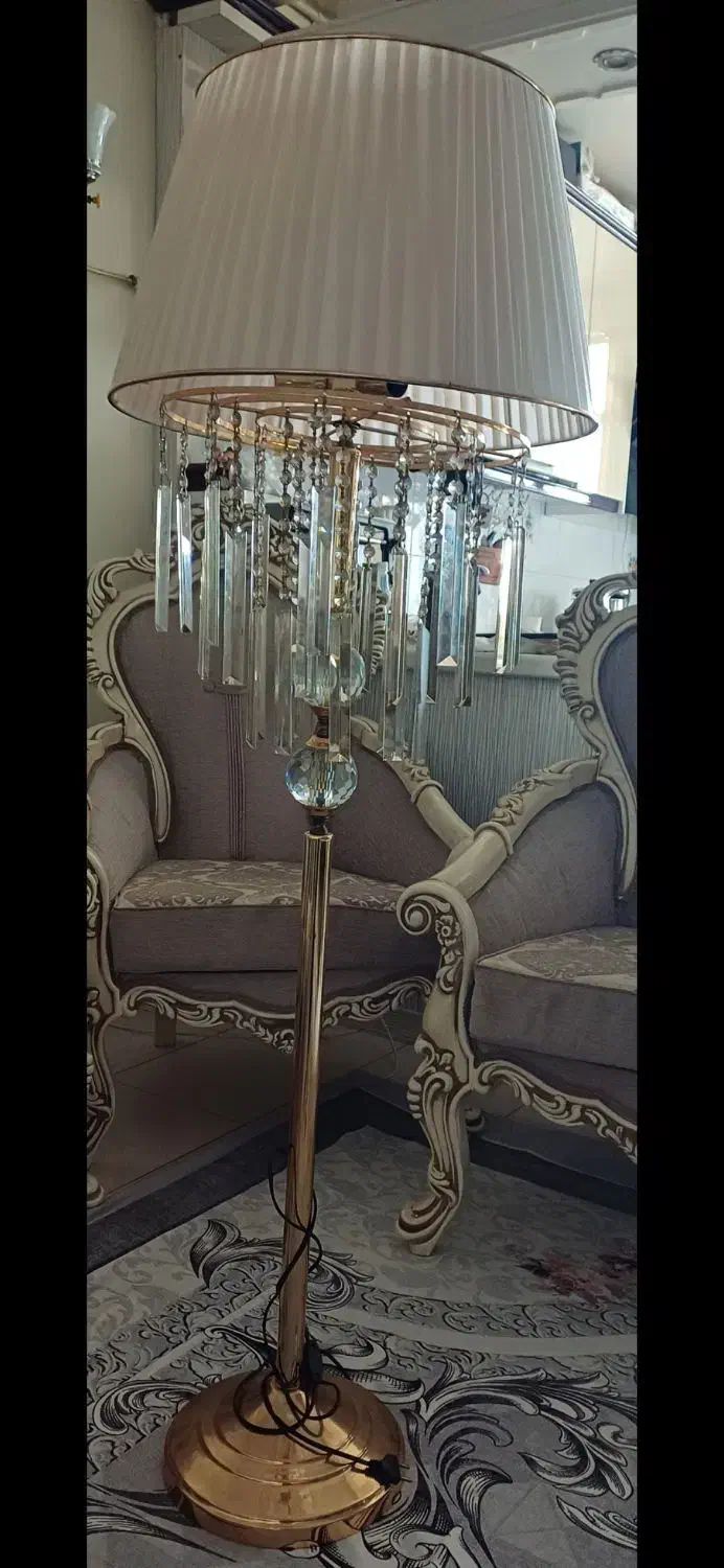 کنسول با آینه و آواژور ایستاده|بوفه، ویترین، کنسول|ری, حمزه‌آباد|دیوار