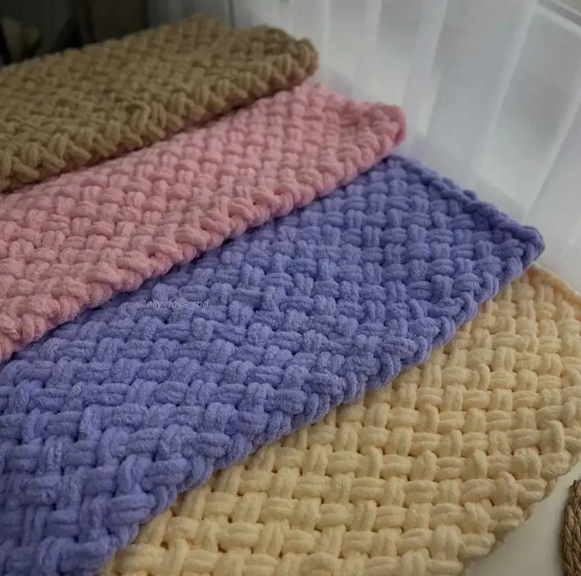 پتو نوزاد و  سیسمونی و شال مبل|رختخواب، بالش، پتو|محمدشهر, محمدشهر|دیوار