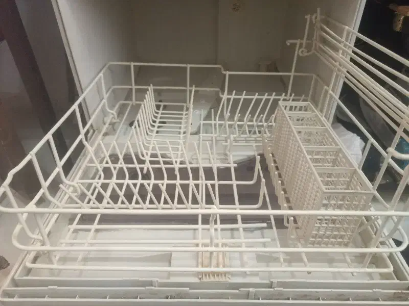 ماشین ظرفشویی|ماشین ظرفشویی|رشت, جماران|دیوار