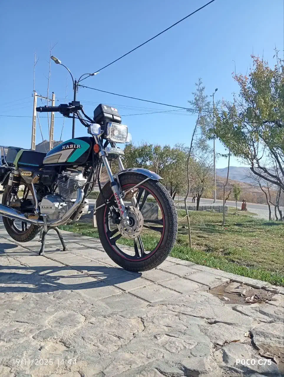 وسیله نقلیه موتور|موتورسیکلت|تویسرکان, |دیوار