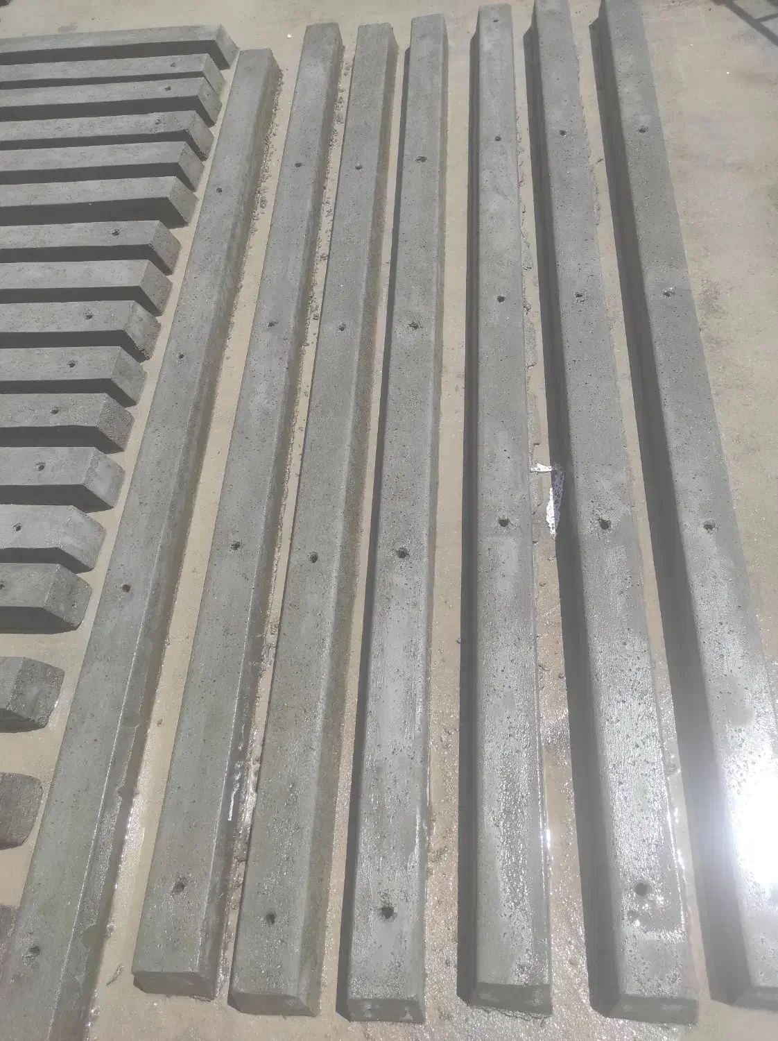 پایه فنس و پایه انگور (شهر فیروزه)|خدمات باغبانی و درختکاری|فیروزه, |دیوار