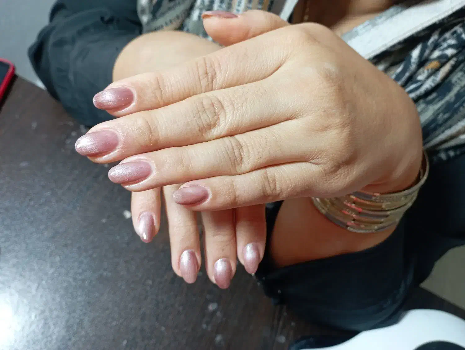 خدمات کاشت ناخن|خدمات آرایشگری و زیبایی|آستانه اشرفیه, |دیوار