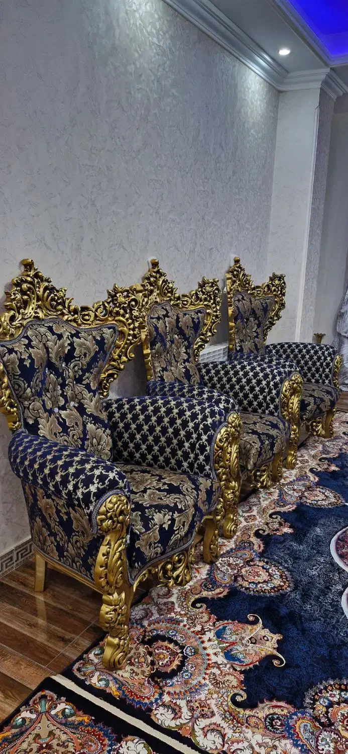 مبلمان سلطنتی کامل سالم و تمیز|مبلمان خانگی و میز عسلی|نسیمشهر, |دیوار