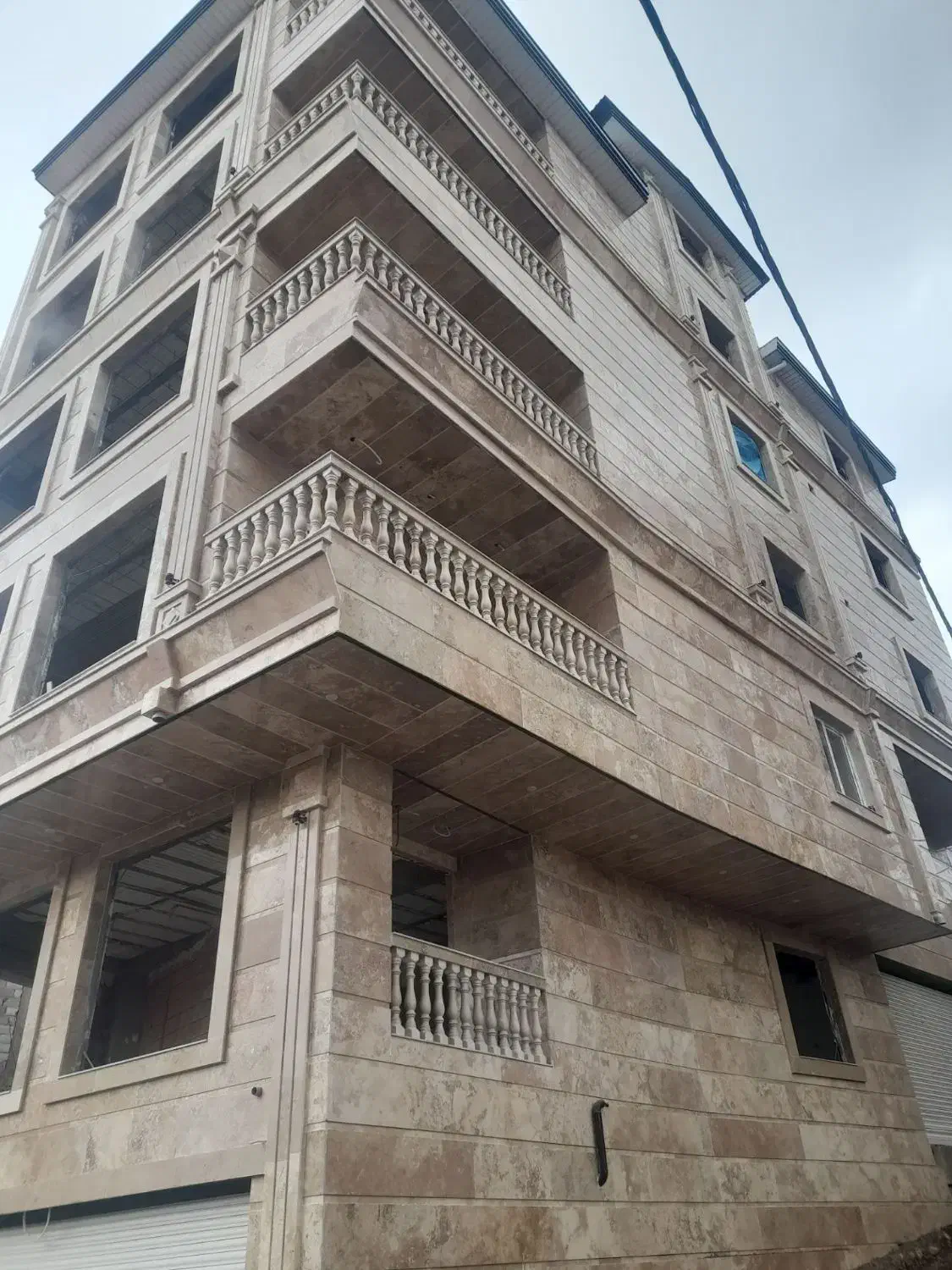 واحد نوساز . شهر زیبای طالقان|فروش آپارتمان|طالقان, |دیوار