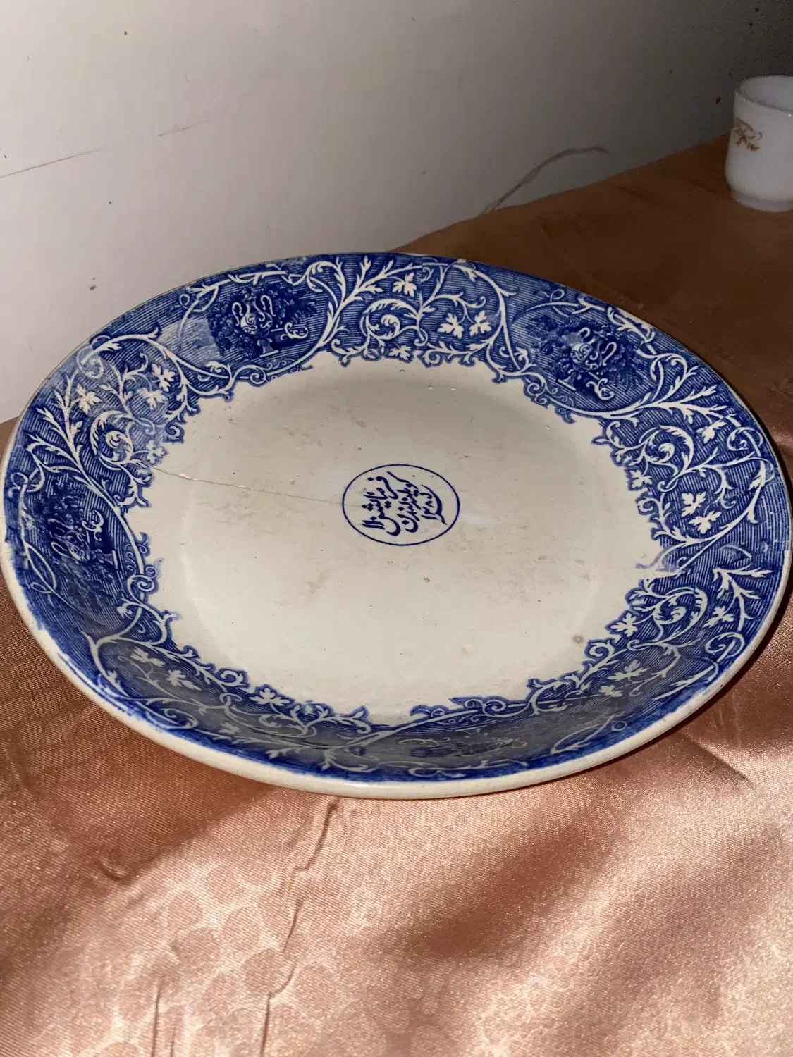 بشقاب فرمایشی ۱۲۰ ساله عتیقه|کلکسیون اشیاء عتیقه|کرمان, |دیوار