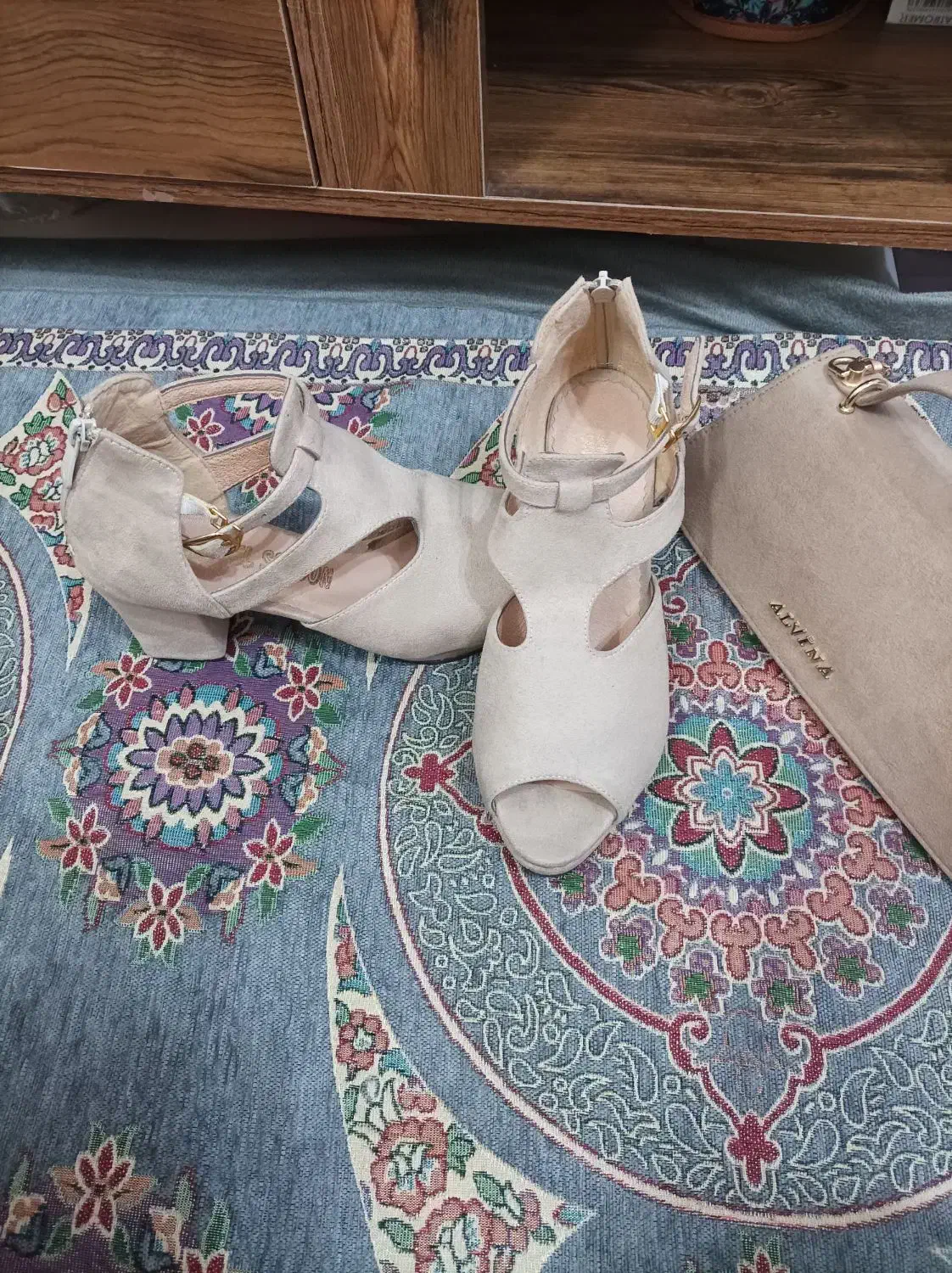 کفش مجلسی با کیف|کیف، کفش، کمربند|شهرضا, |دیوار