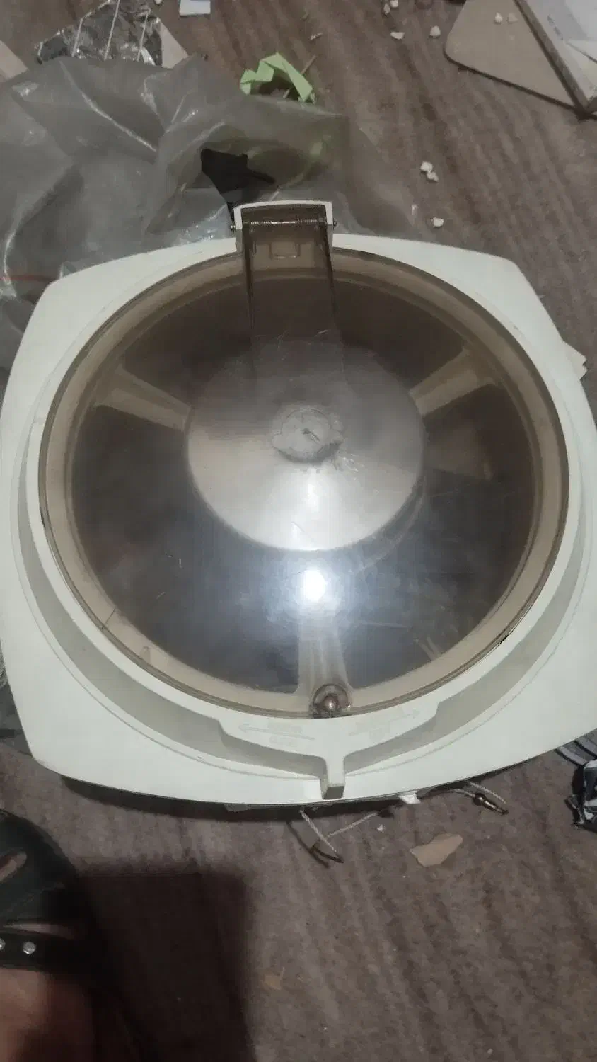 هواکش|پنکه و تصفیه‌کنندهٔ هوا|ورامین, شهرک فجر|دیوار