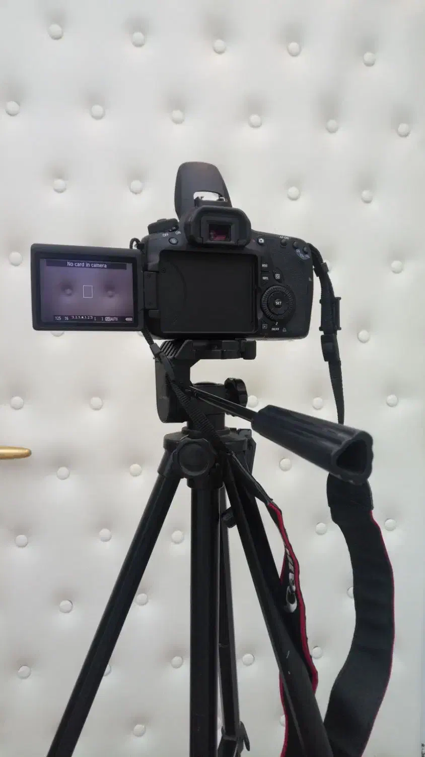 دوربین عکاسی و فیلمبرداری 60d کنون|دوربین عکاسی و فیلم‌برداری|تهران, کرمان|دیوار