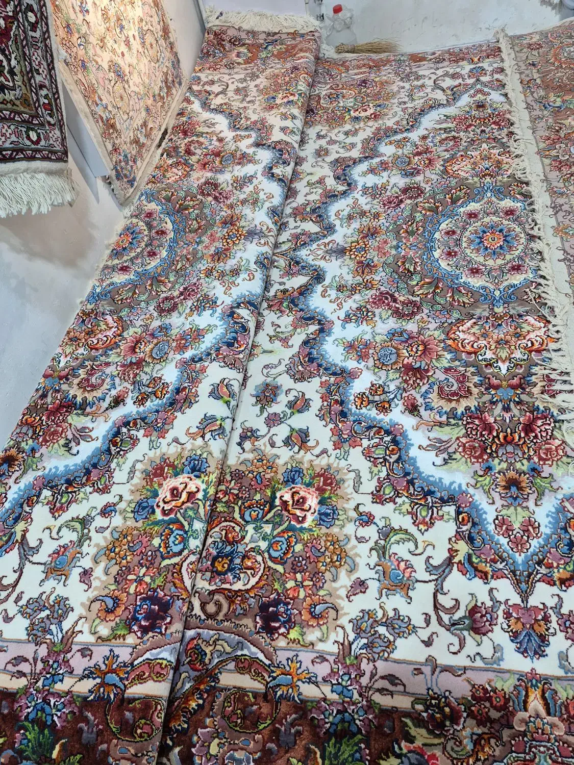 جفت نه متری طرح خطیبی|فرش|تبریز, |دیوار