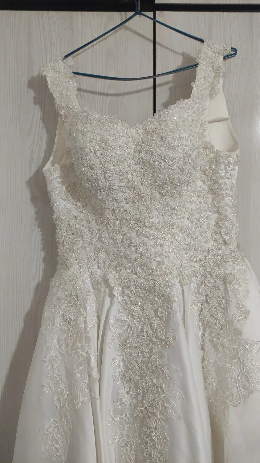 فروش لباس عروس (با قیمت اجاره)|لباس|آبادان, |دیوار