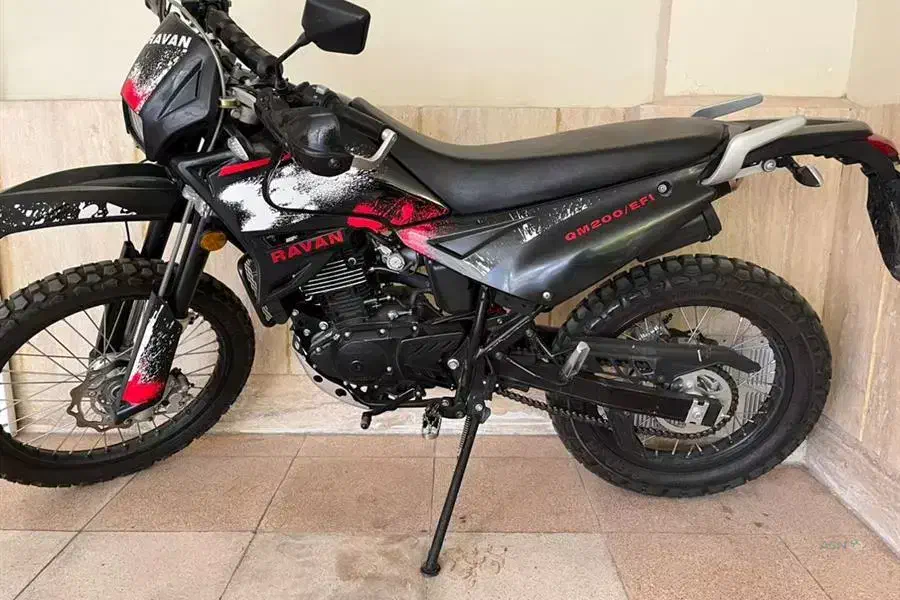 تریل روان مدل آخر ۴۰۲|موتورسیکلت|نیشابور, دارایی|دیوار