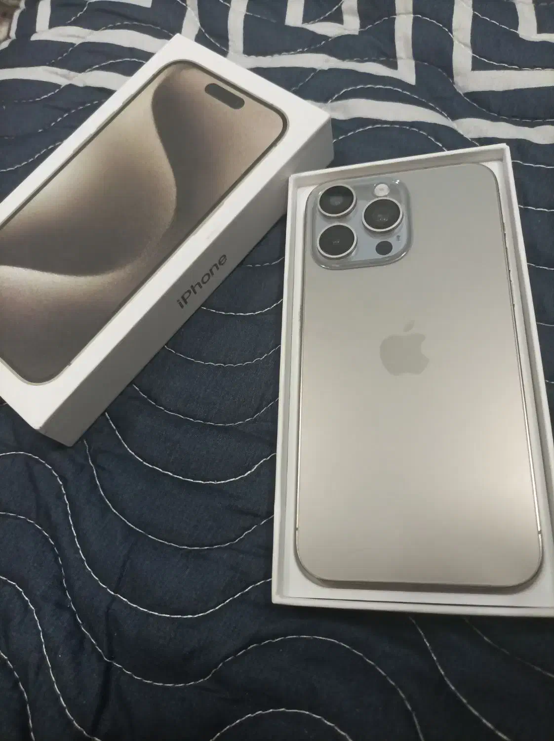 آیفون 15پرومکس Pro max ،به همراه گارد|موبایل|گلبهار, شهر جدید گلبهار|دیوار