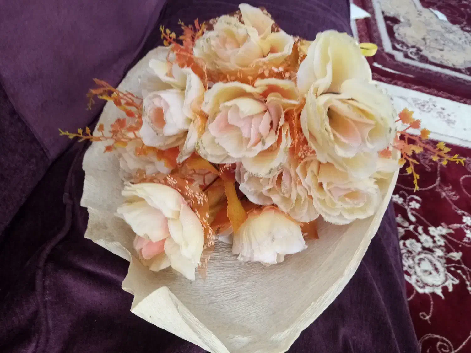 دسته گل|گل مصنوعی|تربت جام, باغ سنگان سفلی|دیوار