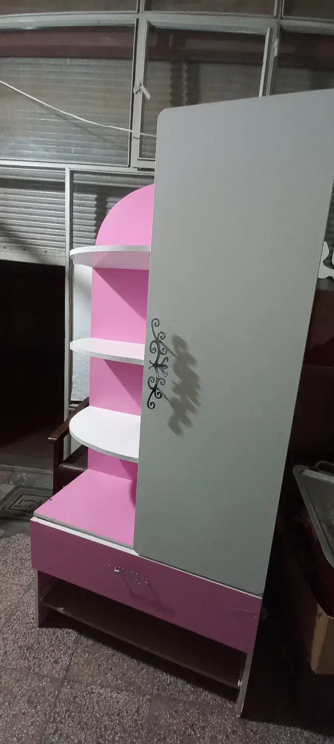 کمد اتاق کودک و نوجوان - کم استفاده|جاکفشی، کمد، دراور|اسکو, |دیوار