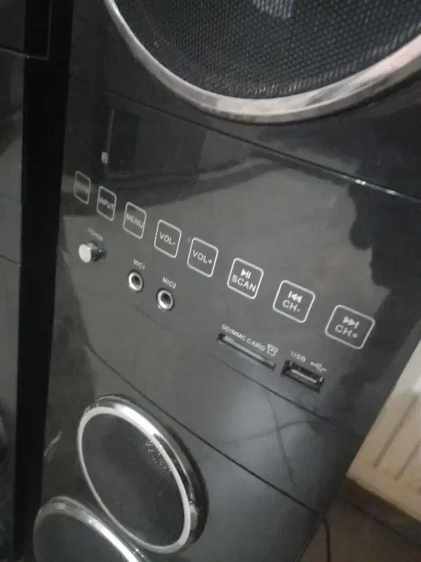 اسپیکر میکرولب مدلPHOENIX3 با میکروفن و رقص نور|سیستم صوتی خانگی|زنجان, |دیوار