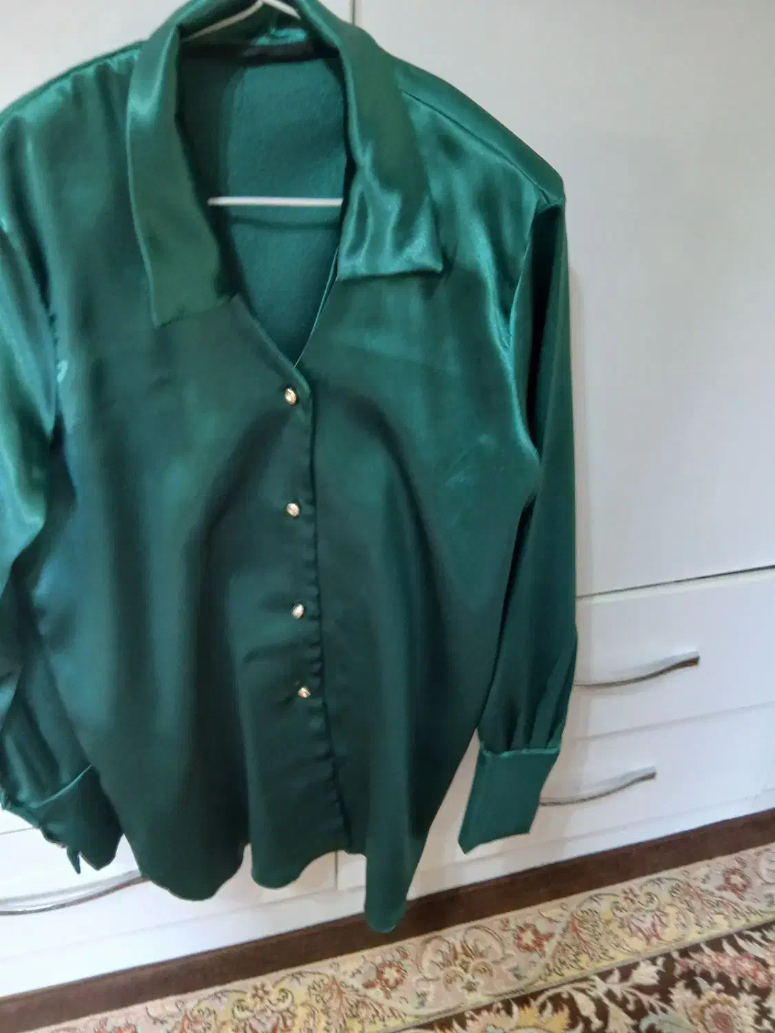 مانتو|لباس|رشت, چمارسرا|دیوار