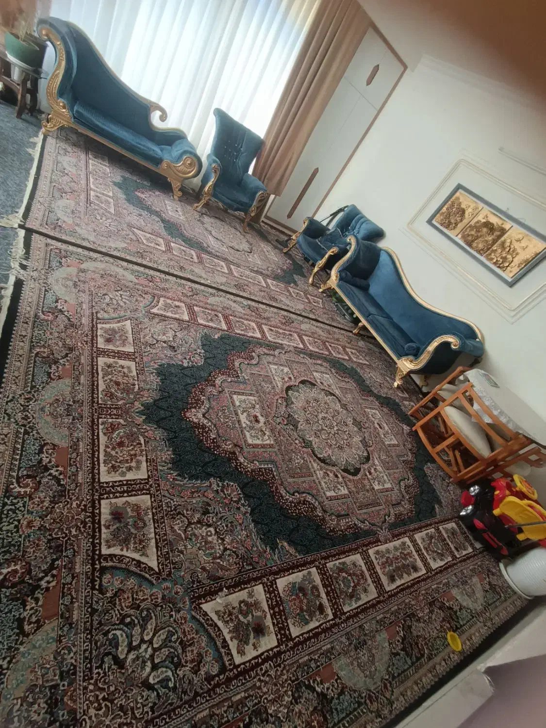 ۷۰۰ شانه|فرش|بروجرد, |دیوار