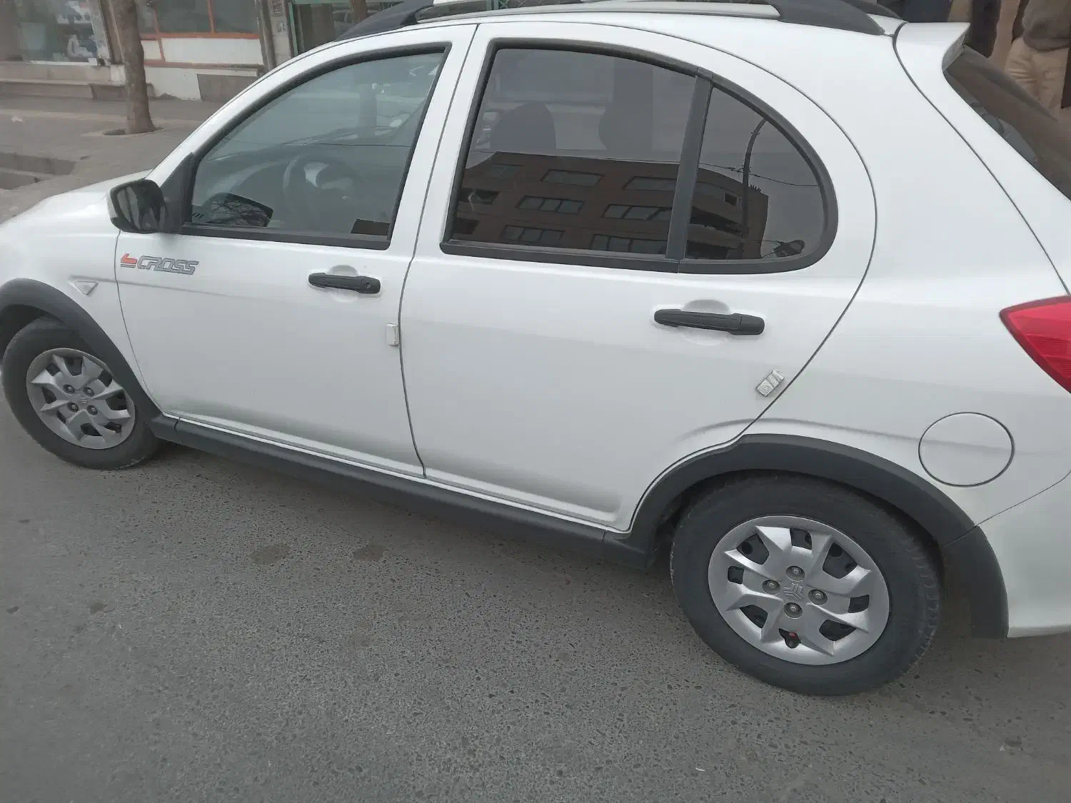 کوییک مدل۴۰۲|خودرو سواری و وانت|فردوسیه, |دیوار