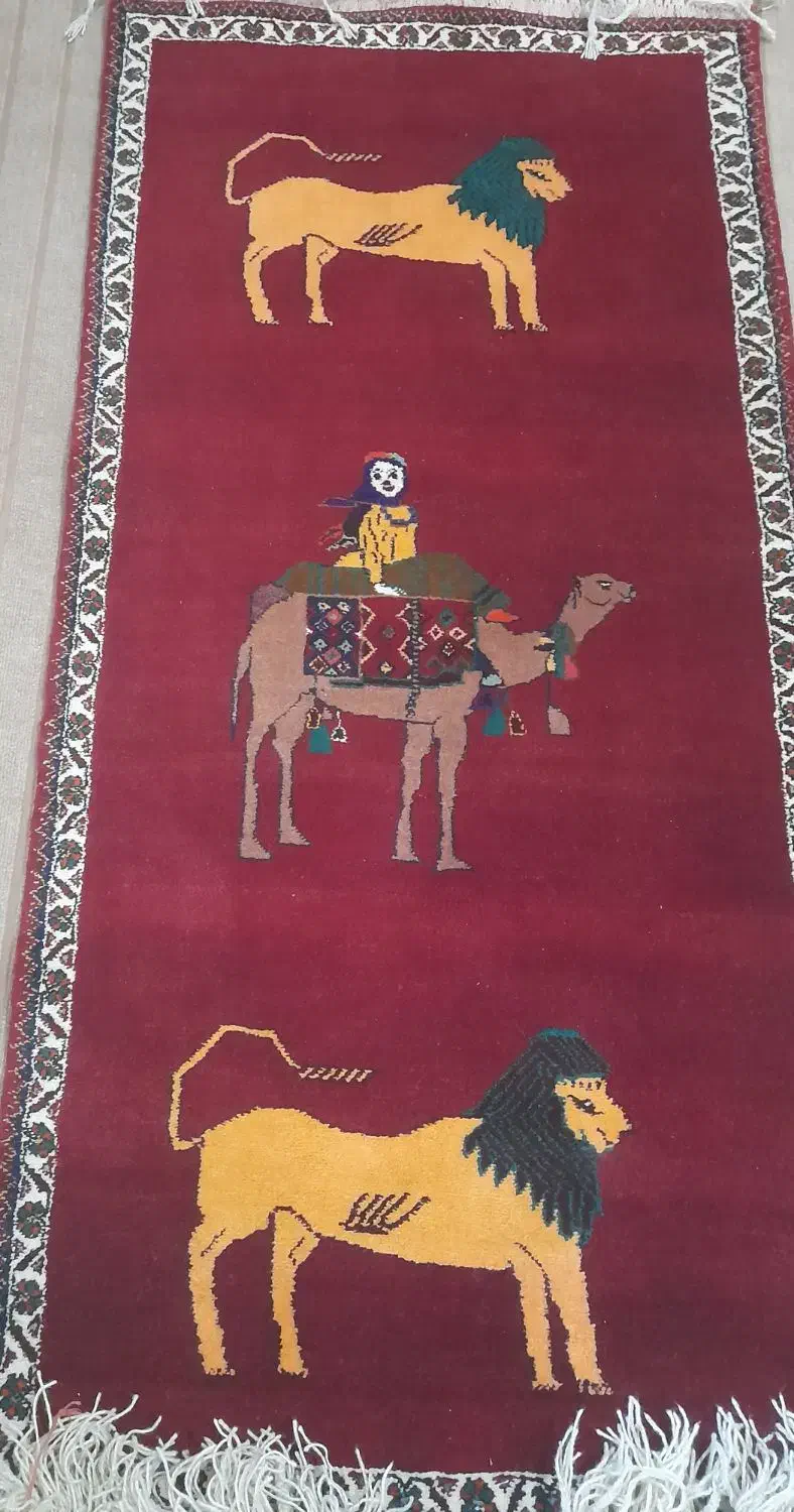 قالی دست بافت|فرش|اقلید, |دیوار