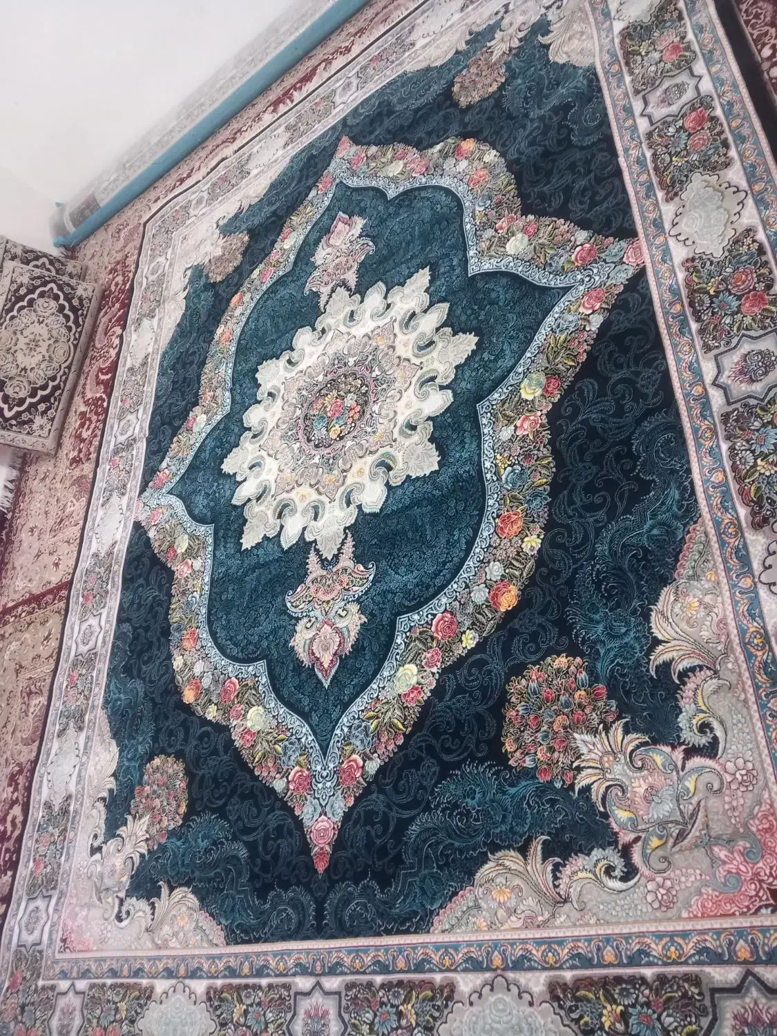 یک جفت قالی ۱۲ متری|فرش|تربت جام, مطهری|دیوار