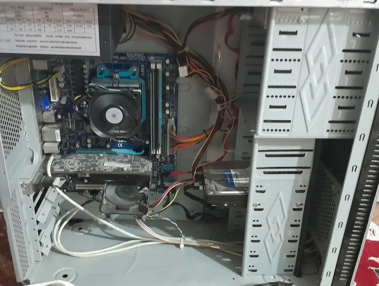 ست کامپیوتر ، سیستم|رایانه رومیزی|هریس, |دیوار