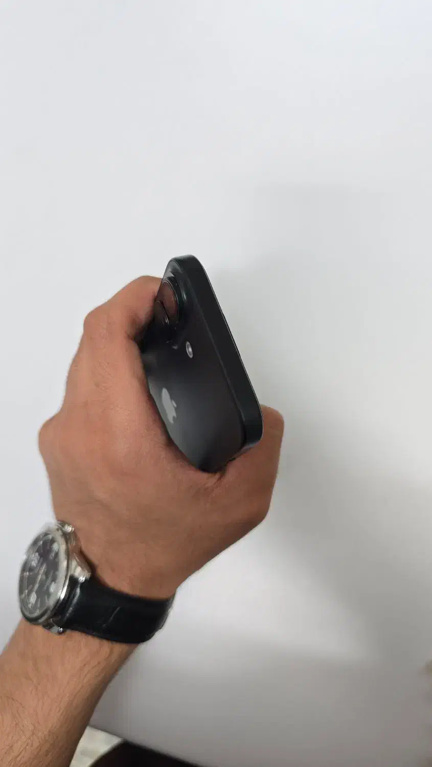 iphone 16 normal|موبایل|قم, باجک دو|دیوار