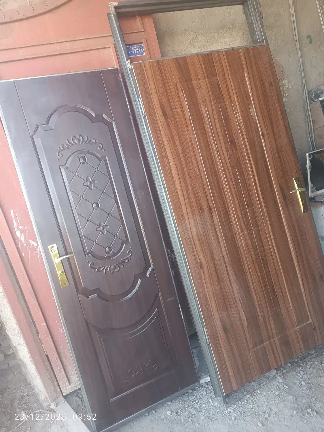 درب اتاق.سرویس حیاط «سمساری و لوازم خانگی نیمروز »|مصالح و تجهیزات ساختمان|زابل, |دیوار