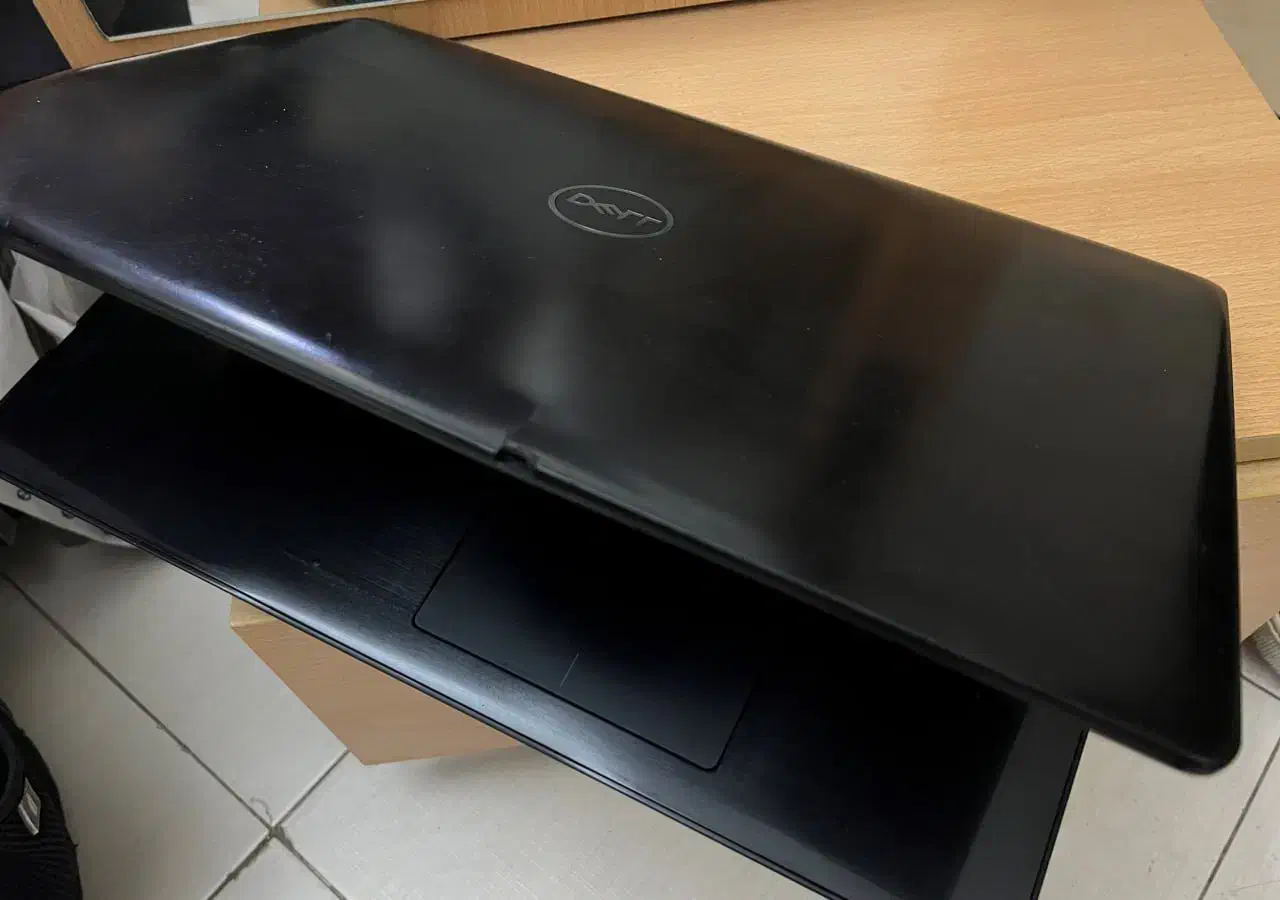 لپ تاپ Dell inspiron 5570 تاچ|رایانه همراه|تهران, میرداماد|دیوار