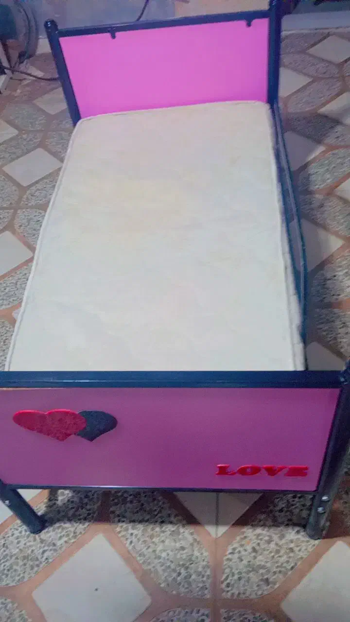 تخت کودک|تخت و سرویس خواب|امیدیه, |دیوار