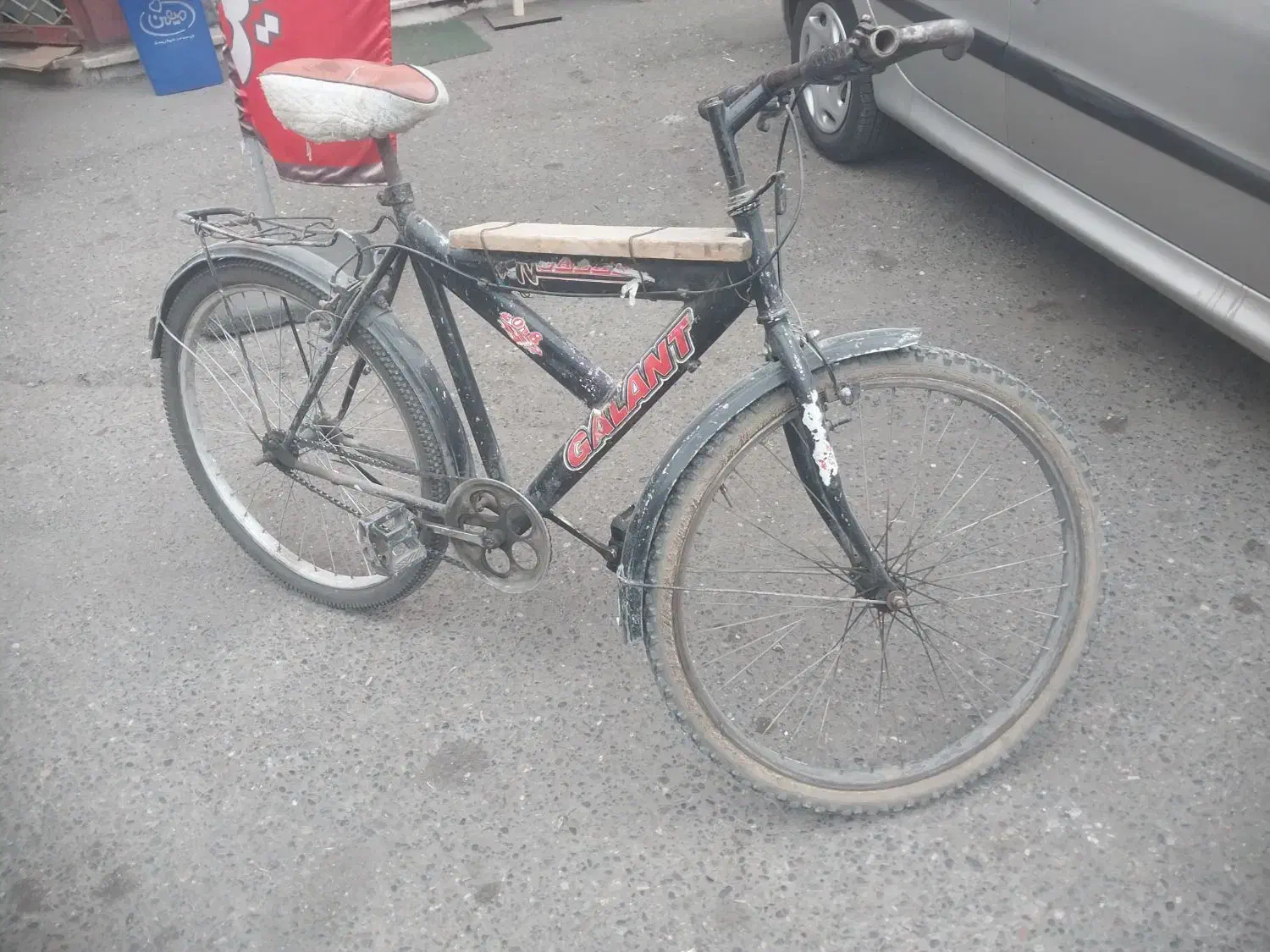 دوچرخه|دوچرخه، اسکیت، اسکوتر|رشت, منظریه|دیوار