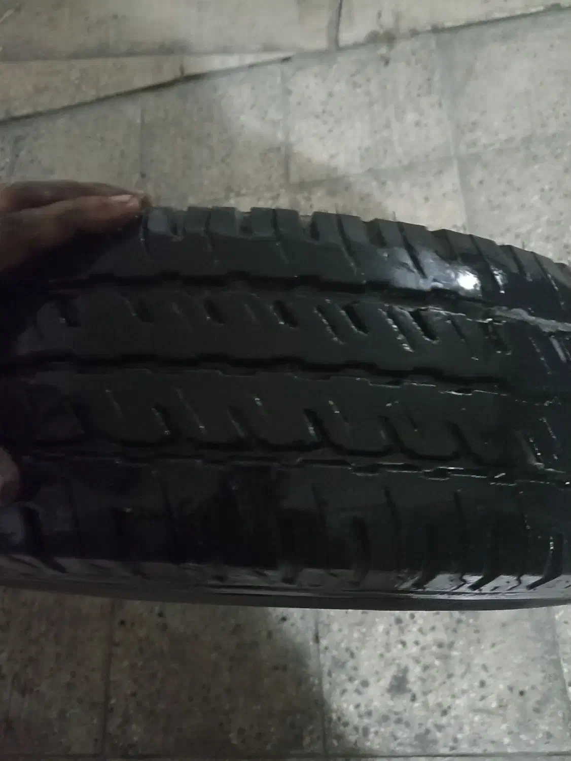 ون دلیکا/مزدا وانت/لاستیک|قطعات یدکی و لوازم جانبی|بهارستان, |دیوار