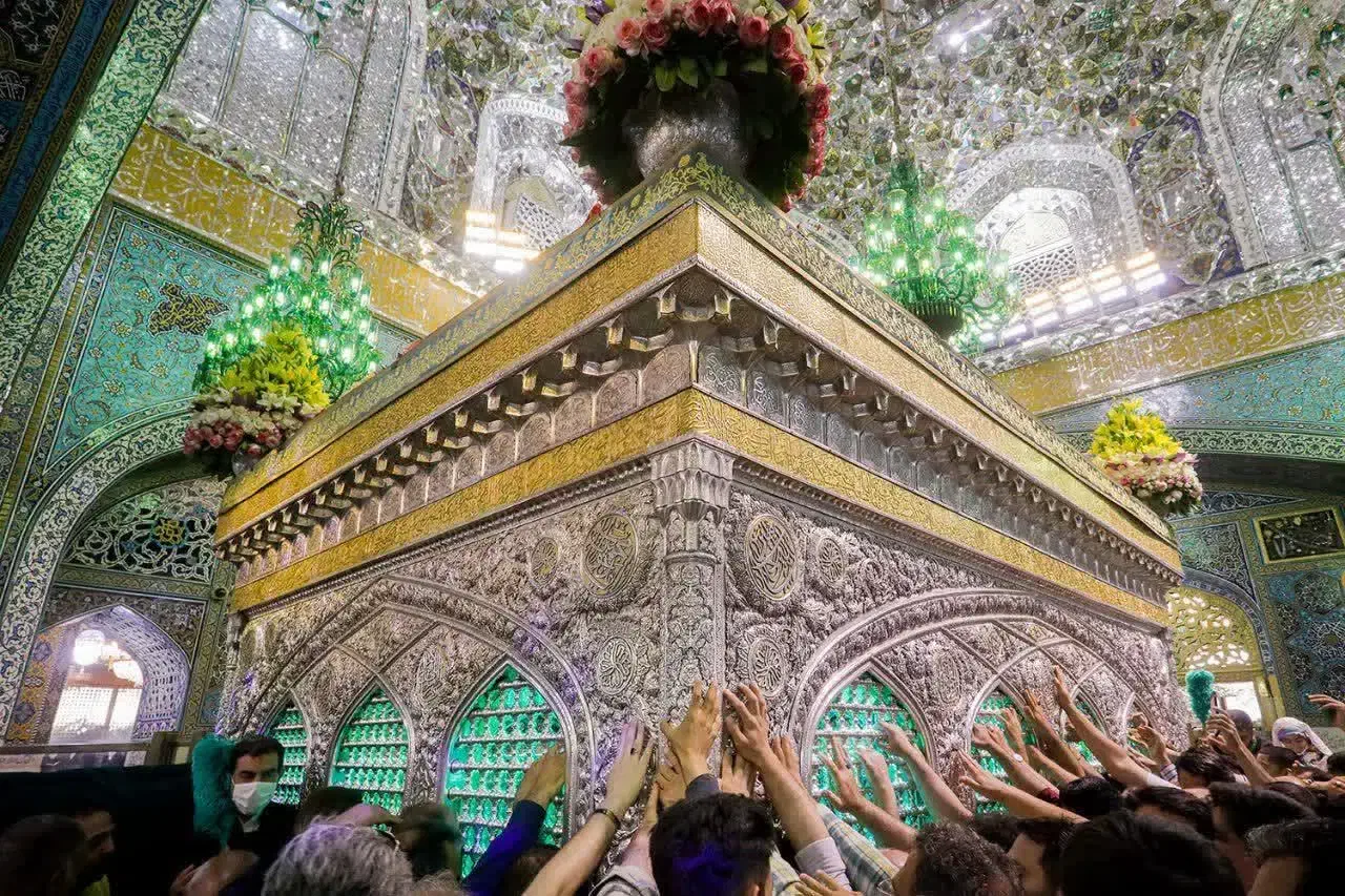 مشهد با قطار پنج ستاره|تور و چارتر|قم, نیروگاه|دیوار