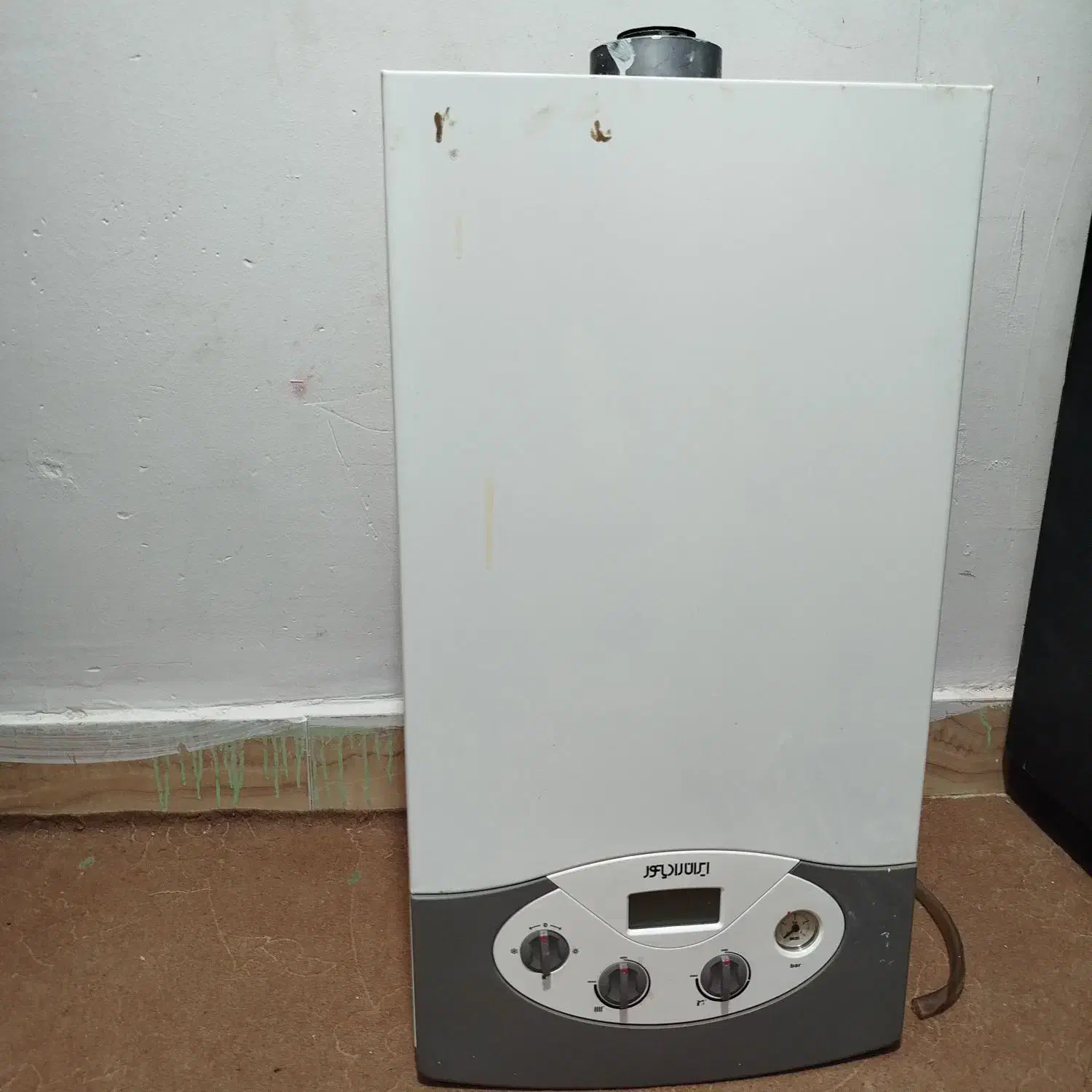 پکیج ایران رادیاتور 24هزار|آبگرمکن، پکیج، شوفاژ|سیرجان, |دیوار