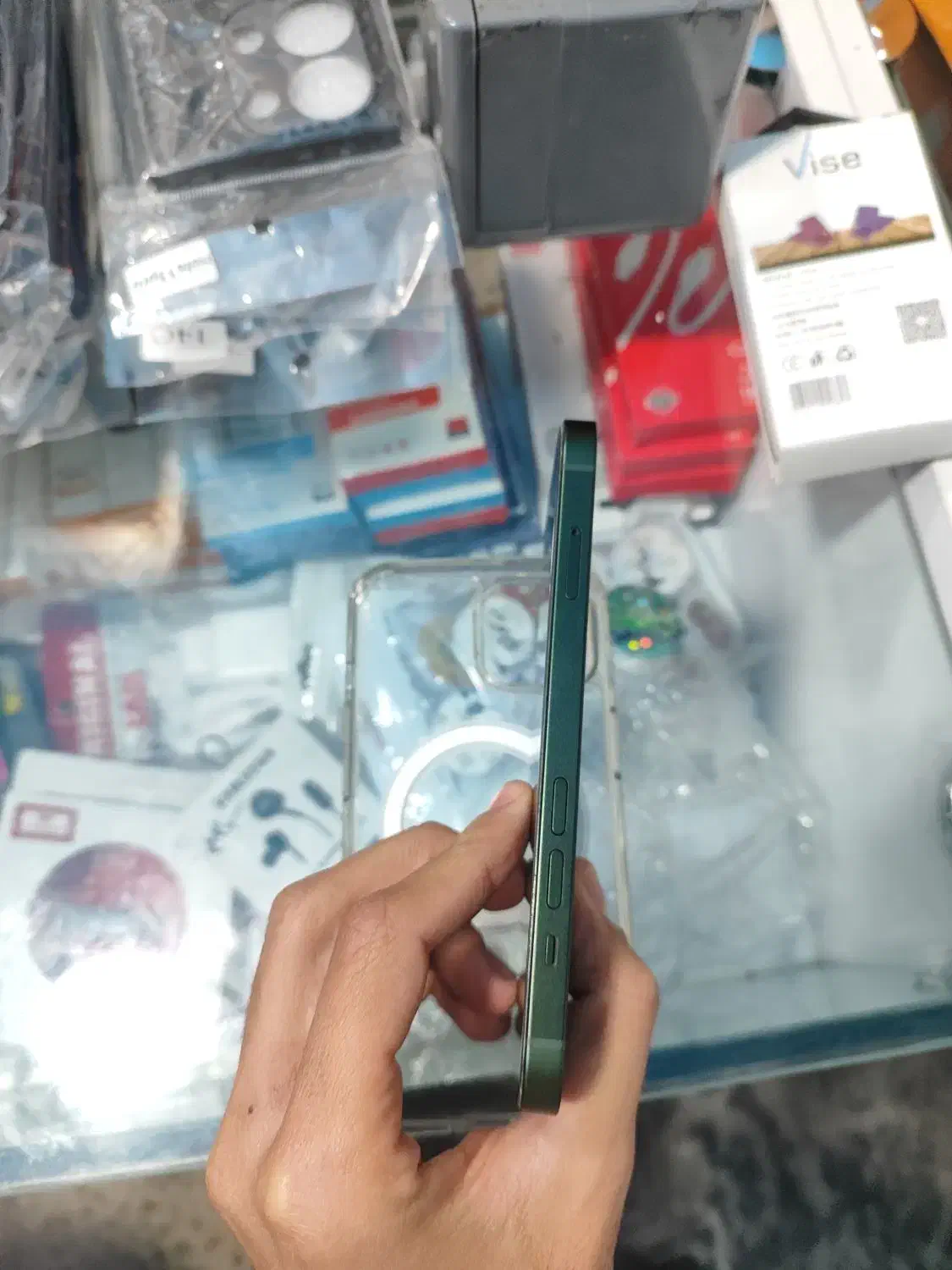 آیفون13نرمال|موبایل|چرام, |دیوار