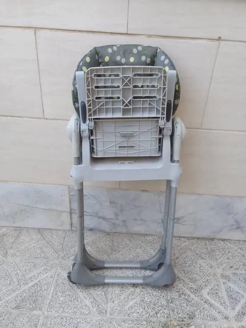 صندلی بچه|تخت و صندلی بچه|شهریار, شهرک امیریه|دیوار