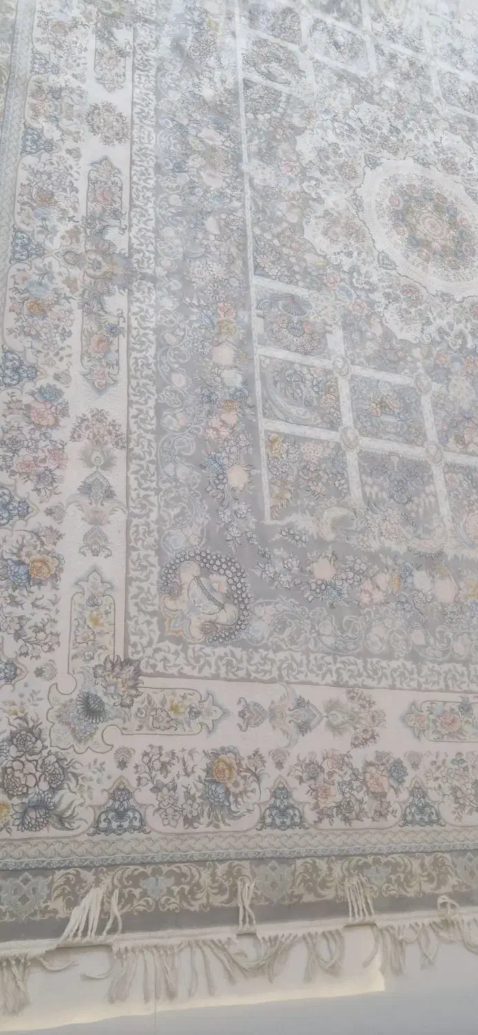 فرش ۳ در ۴  ۱۲۰۰ شانه گل برجسته تراکم ۳۶۰۰|فرش|نیشابور, شهرک فیروزه|دیوار