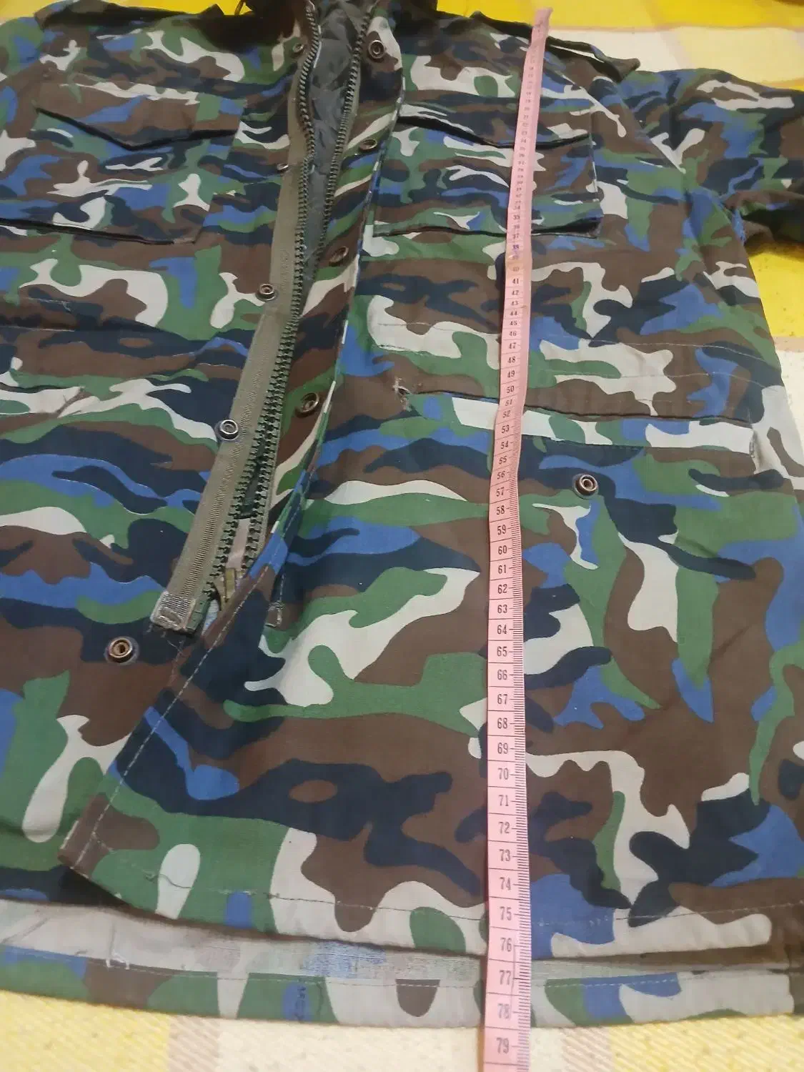 لباس|لباس|مشهد, شهید احمدی روشن|دیوار