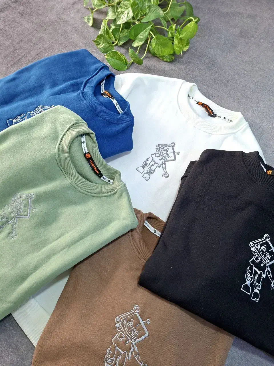 زیگزالدوز ماهر خانم با دستمزد خوب|استخدام صنعتی، فنی، مهندسی|تهران, والفجر (افسریه)|دیوار