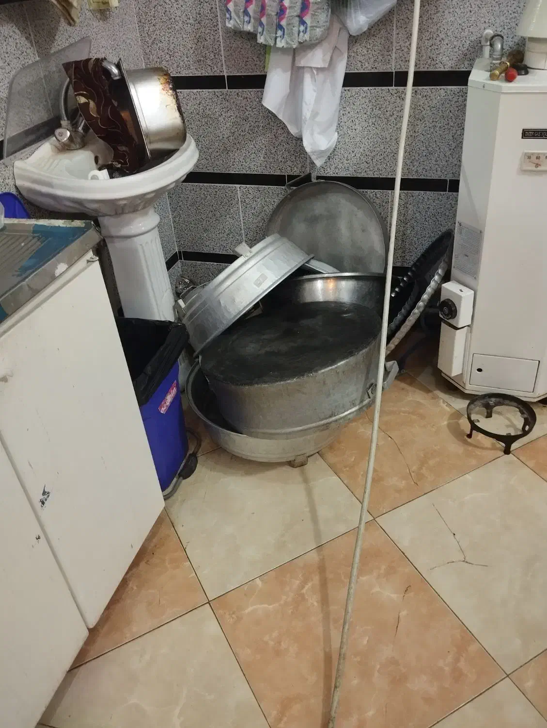 فروش لوازم کامل رستوران|کافیشاپ و رستوران|سیرجان, |دیوار