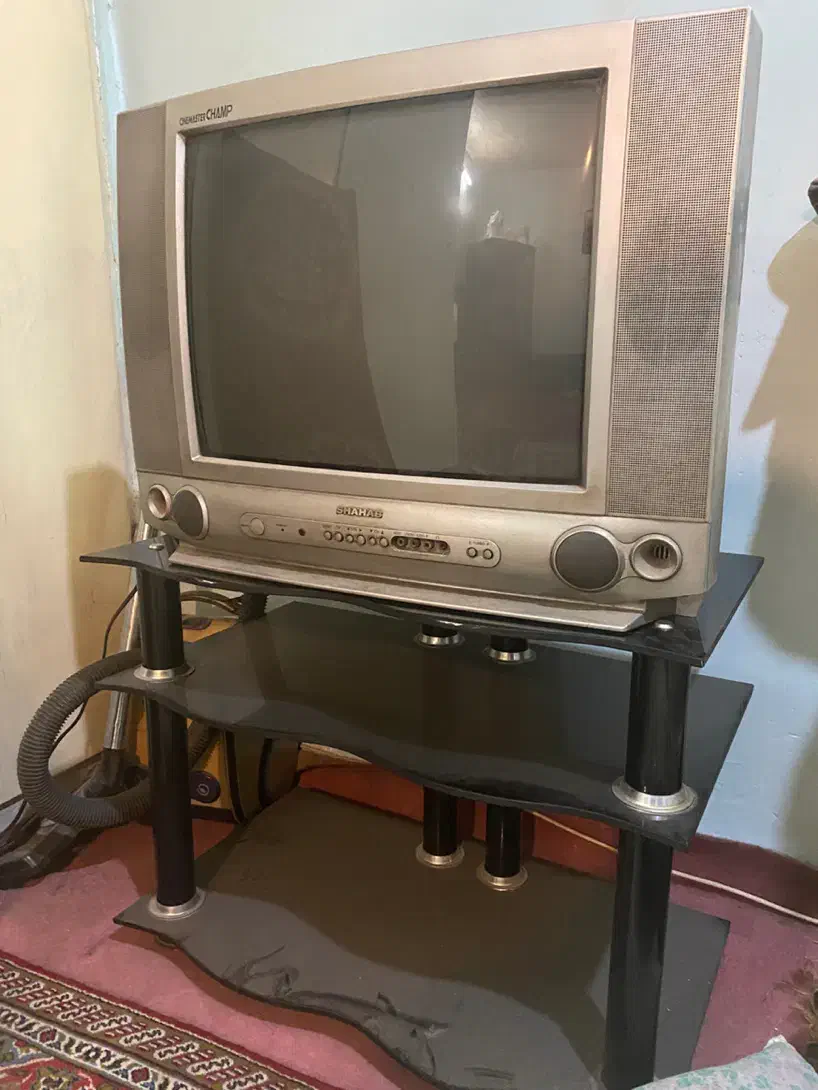 تلویزیون شهاب با میز چرخ گوشت|تلویزیون و پروژکتور|تهران, یاخجی آباد|دیوار